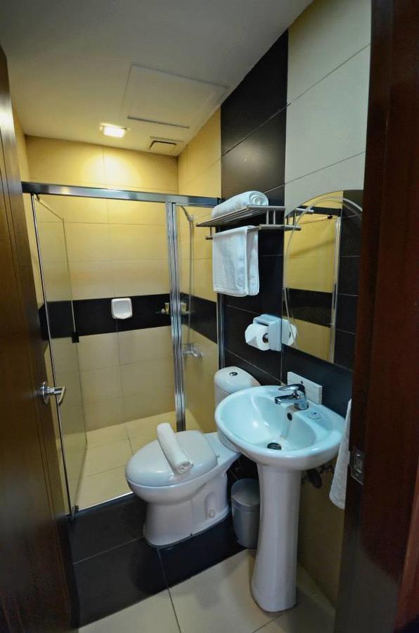 Hotel Formosa Daet Екстер'єр фото