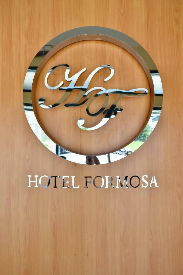 Hotel Formosa Daet Екстер'єр фото